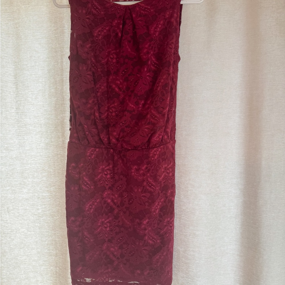 Bisou Bisou Red Sleeveless Sheath Mini Dress